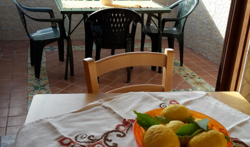 Glicine Con Terrazzo Vista Mare